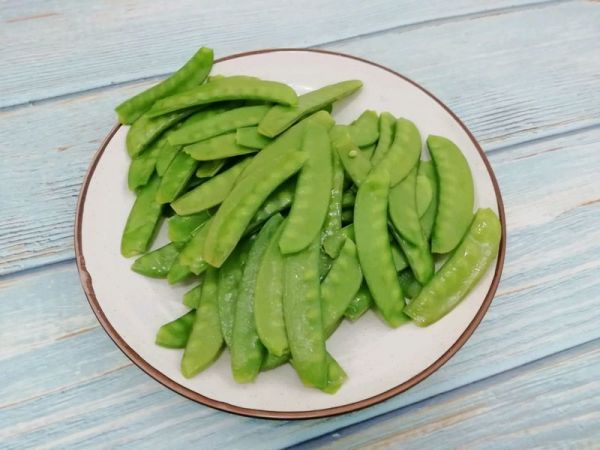 下饭菜……荷兰豆炒虾仁