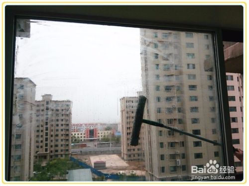 高层楼房怎样擦玻璃窗