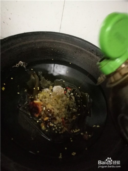 扇贝炖煮海带