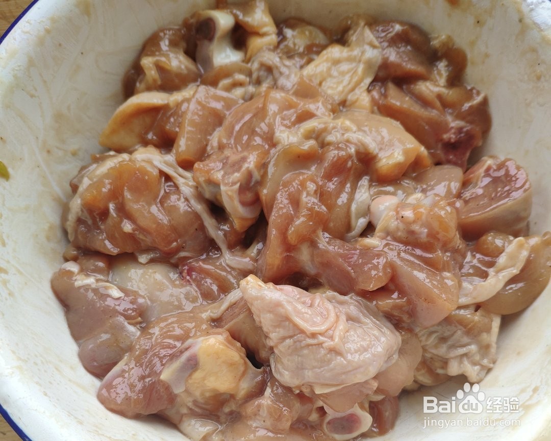 如何制作辣子鸡？