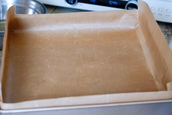 火腿香葱肉松蛋糕卷