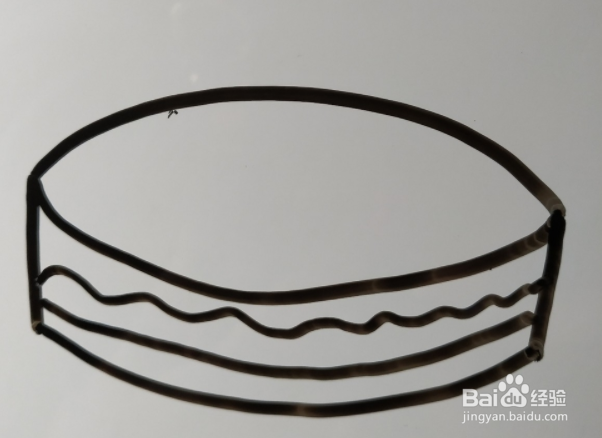 如何画奶油蛋糕的儿童画?