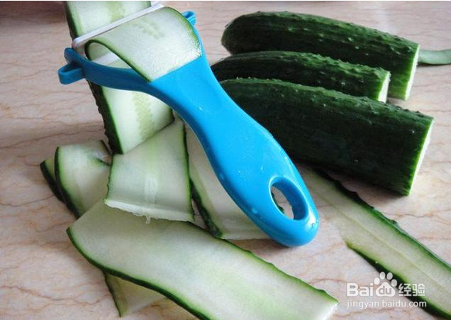 怎样做一道凉拌黄瓜菜？