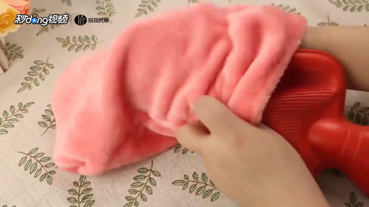 怎么用旧衣服做成暖手袋