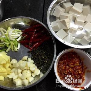 怎么做麻辣豆腐泥鳅