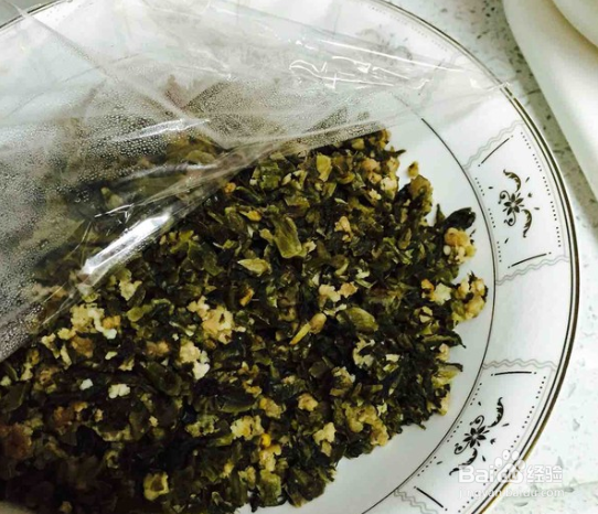 如何制作苏式梅菜肉月饼