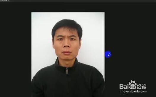 如何把日常照片改成蓝底或红底？