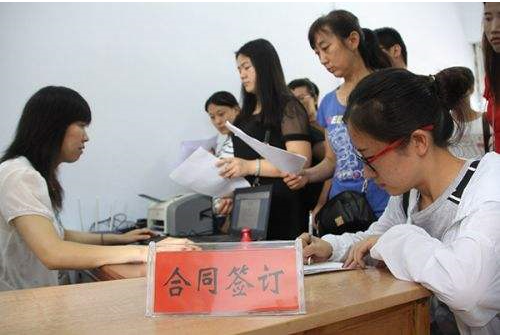 中职生可以自己申请助学贷款吗