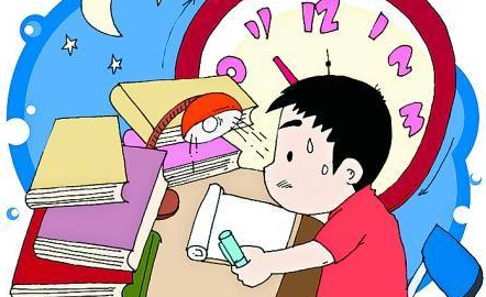 赵亮是一名邋遢 懒散的同学 为了表现他的特点 用环境描写的方法 写100字左右的 段落 帮帮忙