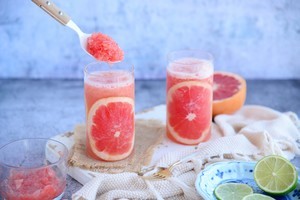 西柚果茶冰沙