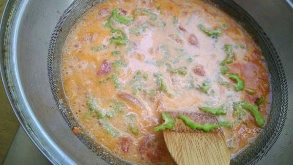 奶油番茄苦瓜浓汤