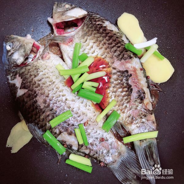 冬瓜薏仁鲫鱼汤