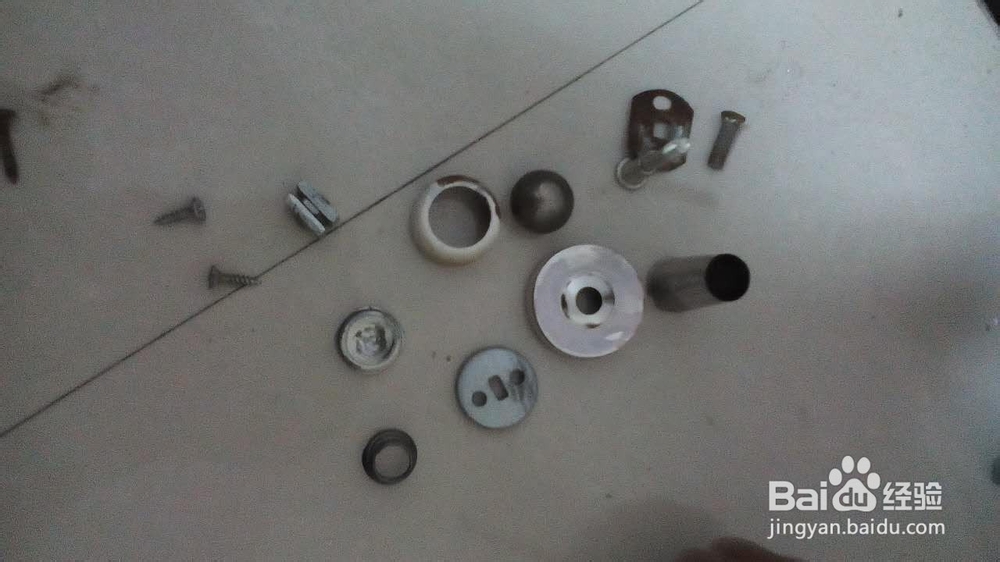 门吸的安装方法