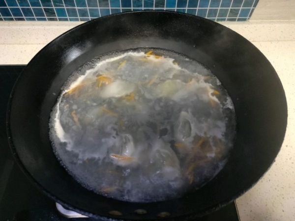 超快手紫菜汤饺子