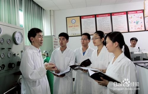 江西内有哪些师范类大学?(江西省内师范大学)