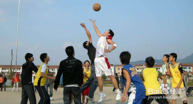 不同的体育项目对心理健康有什么积极的影响?