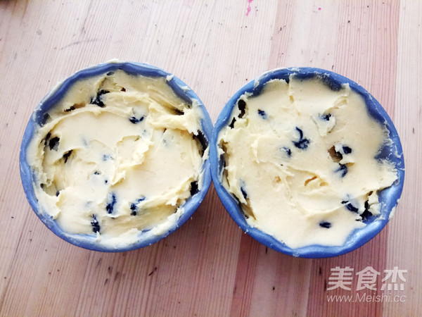 黑加仑黄油蛋糕