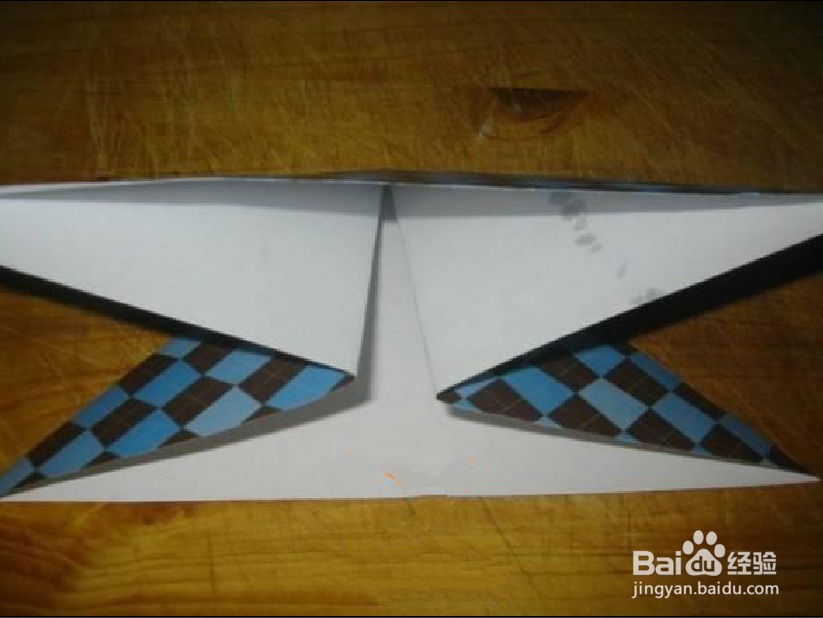 如何制作一朵纸玫瑰花?