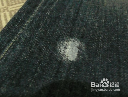 如何才能洗掉裤子上油漆