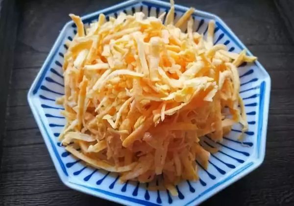 为什么鸡蛋和地瓜不能一起煮呢