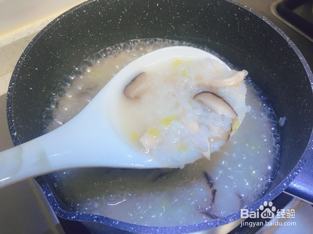 非常简单的香菇鸡肉粥