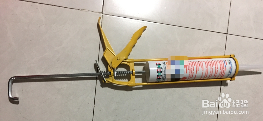 怎么安装玻璃胶工具？