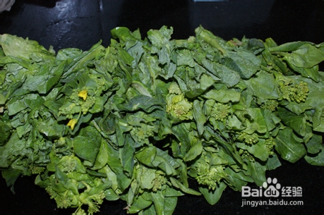 菜豆腐的做法（白菜苔）