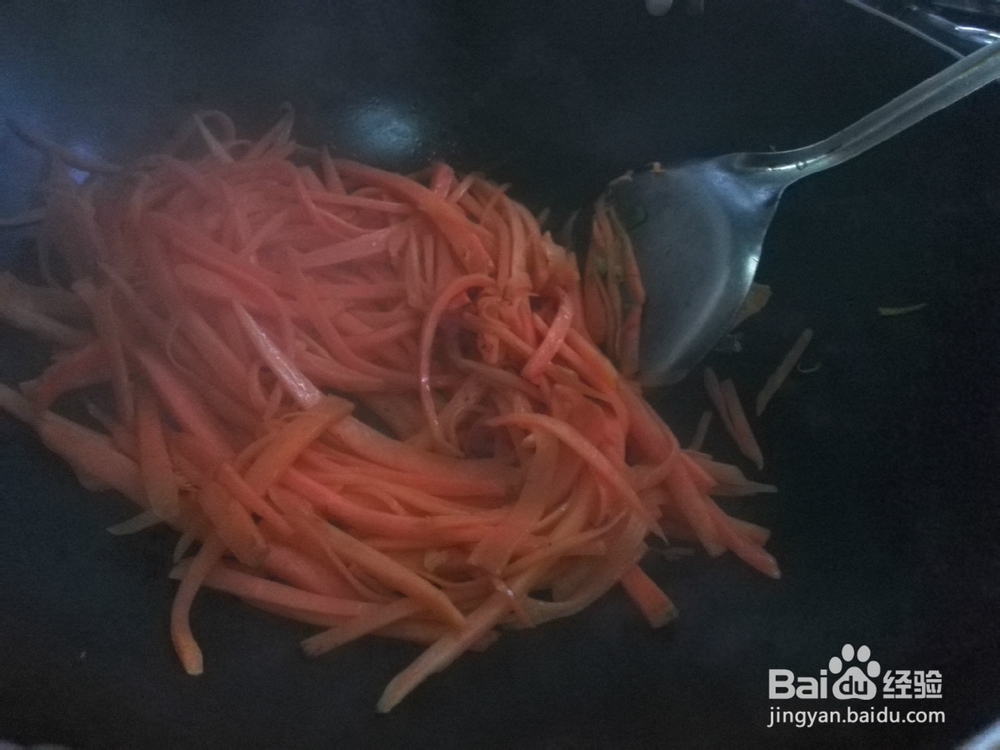 如何素炒胡萝卜丝（胡萝卜怎样加工）