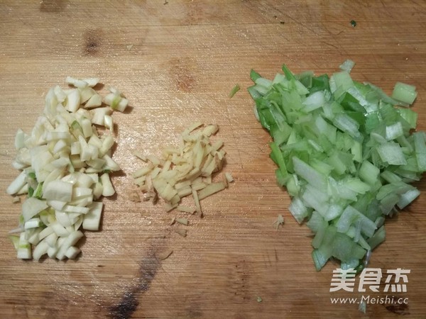 尖椒土豆丝的做法
