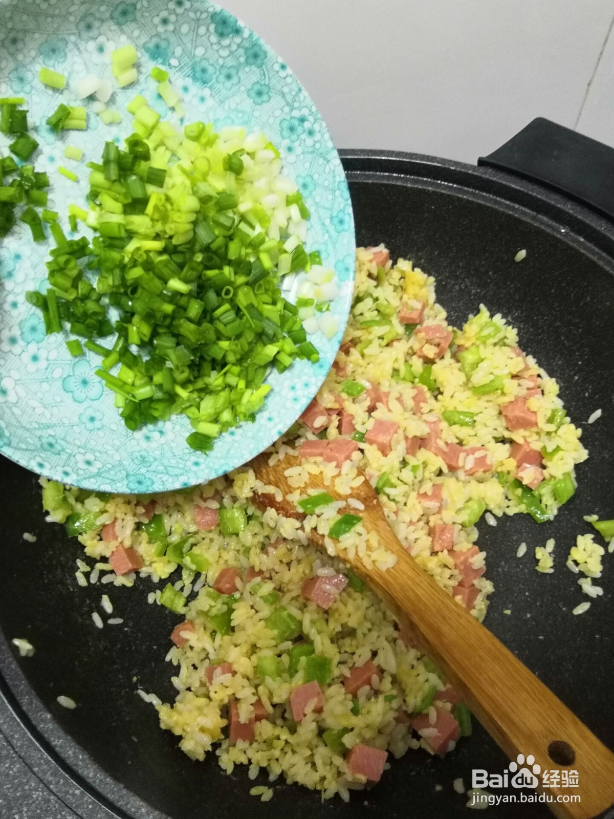 制作简单的蛋炒饭怎么做？