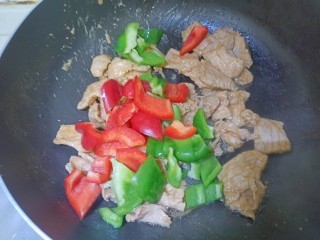 辣椒炒肉片的家常做法