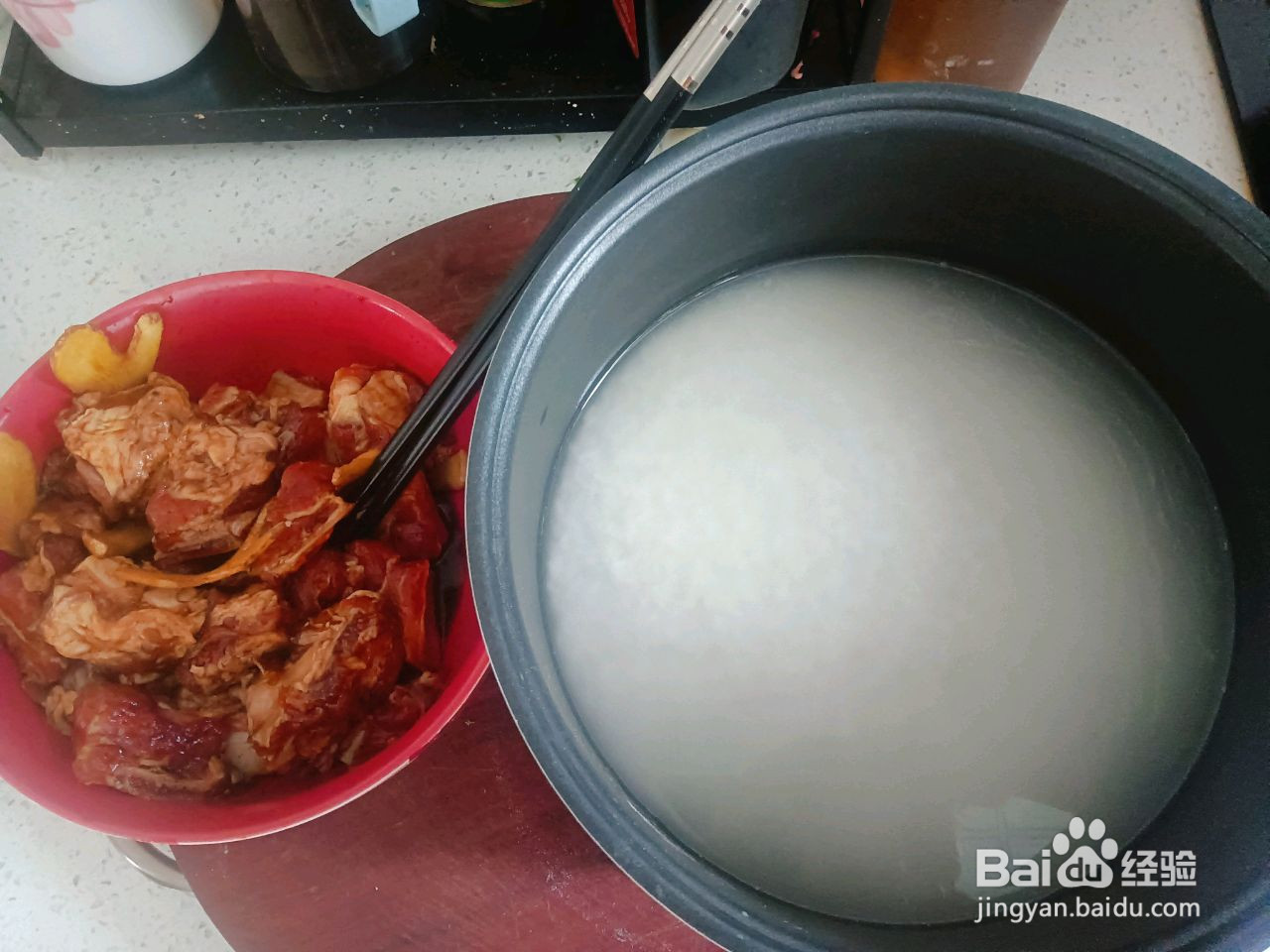 排骨肉粽的做法