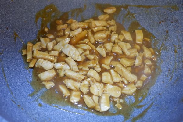 全麦咖喱鸡肉软欧面包