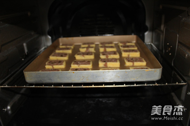 朗姆酒葡萄干椰蓉饼干