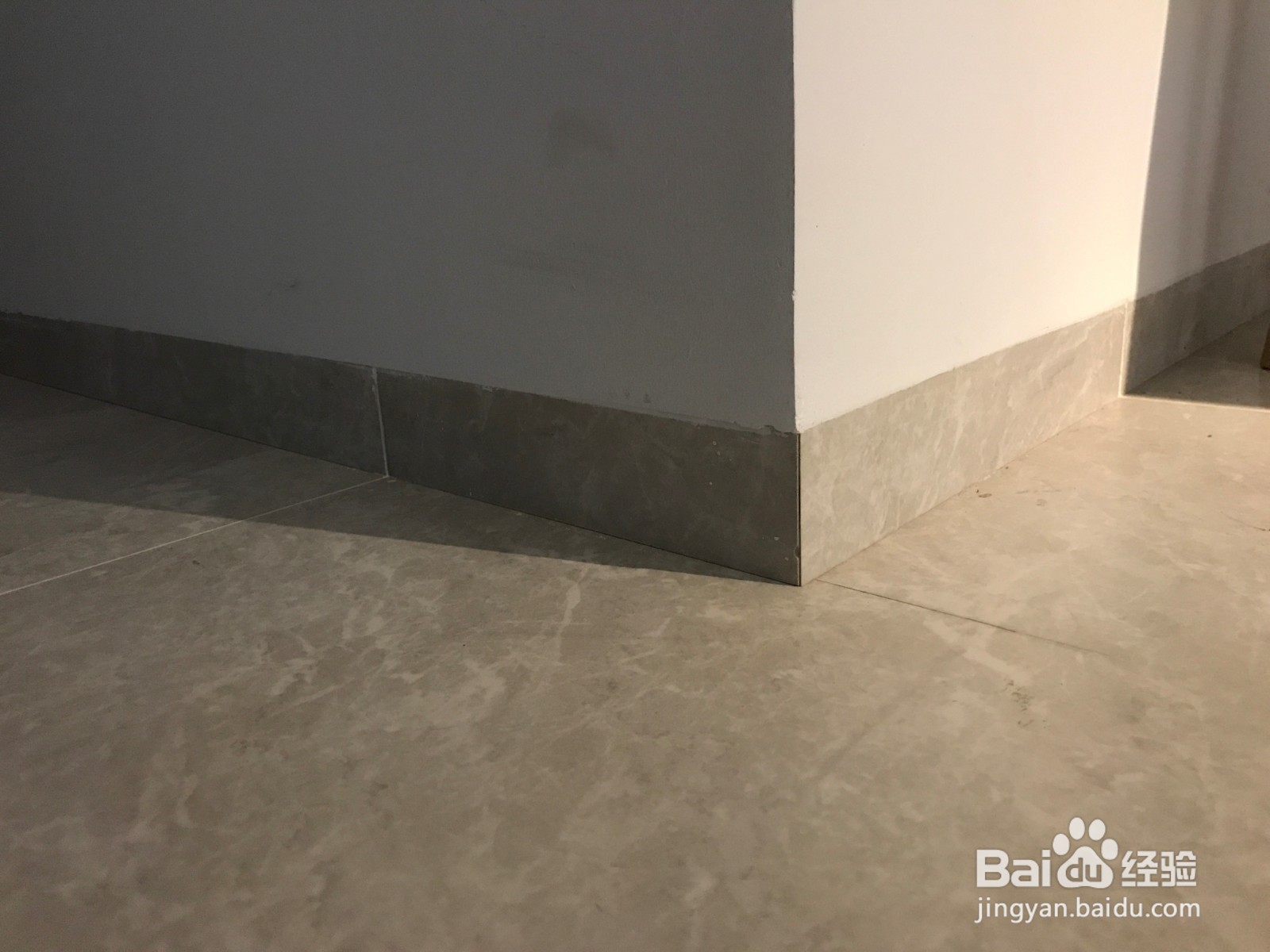 瓷砖踢脚线太丑怎么改