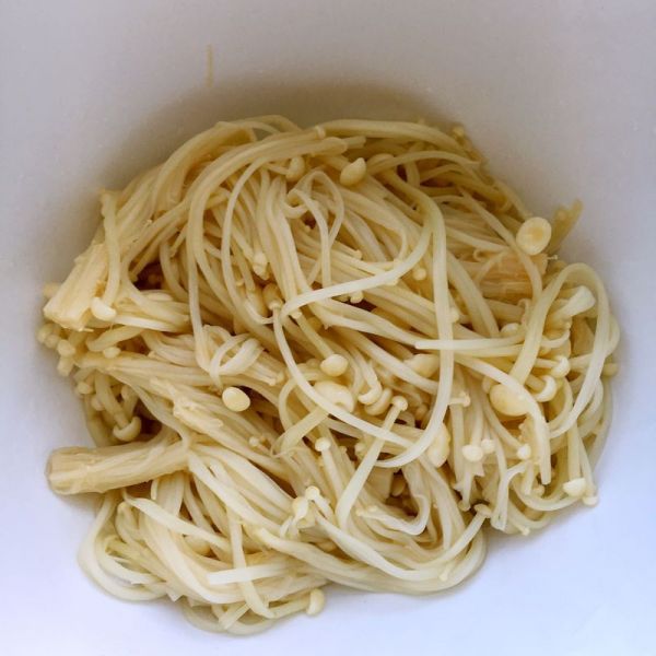 酸辣黄瓜金针菇