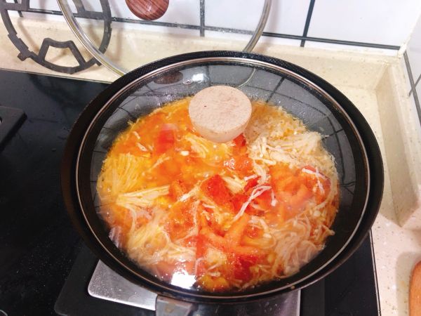 金针菇炒西红柿