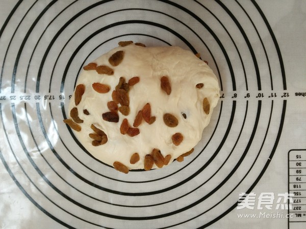 葡萄干酸奶小餐包