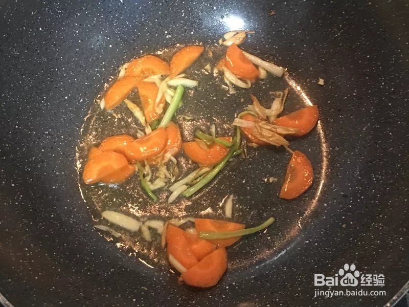 天津油豆腐白菜的做法