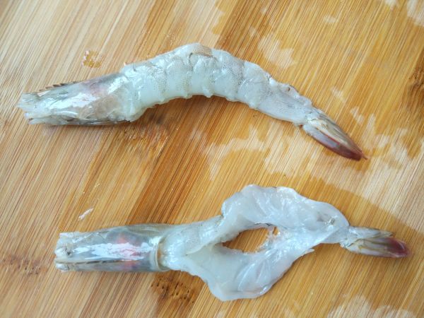 扇贝蝴蝶虾蒸豆腐