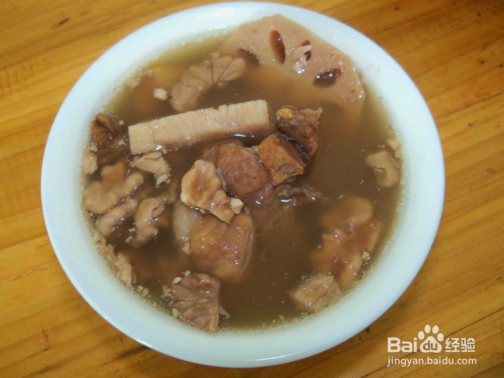 抗癌食谱：莲藕桃仁白糖汤