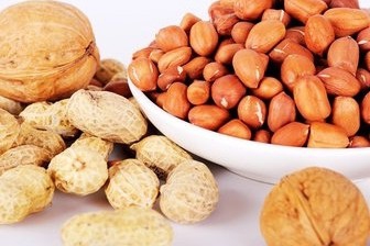 保持皮肤紧致无皱纹状态饮食应该注意些什么？