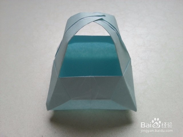 怎样用纸折便携式篮子