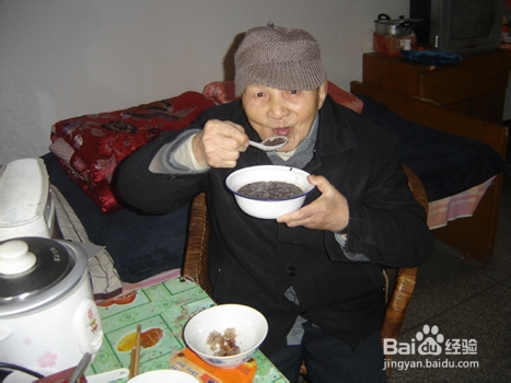 老年人养生 避免哪些饮食误区