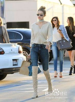 牛仔裤要跟什么鞋子搭配更合适?