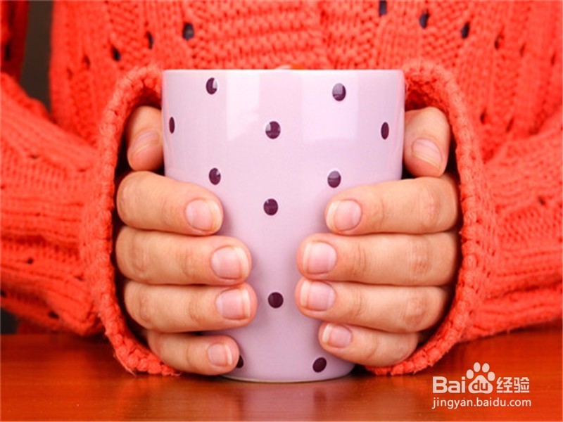 手脚容易凉的认如何度过冬天