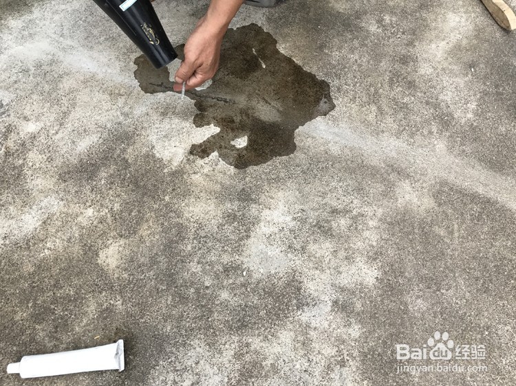 补漏老师傅告诉你楼顶补漏最好就是用天雨盾