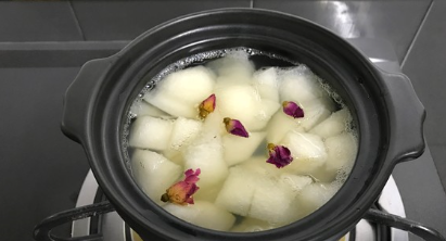 冰糖玫瑰炖梨