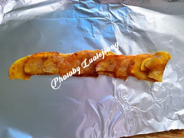 肉桂苹果花纸杯蛋糕