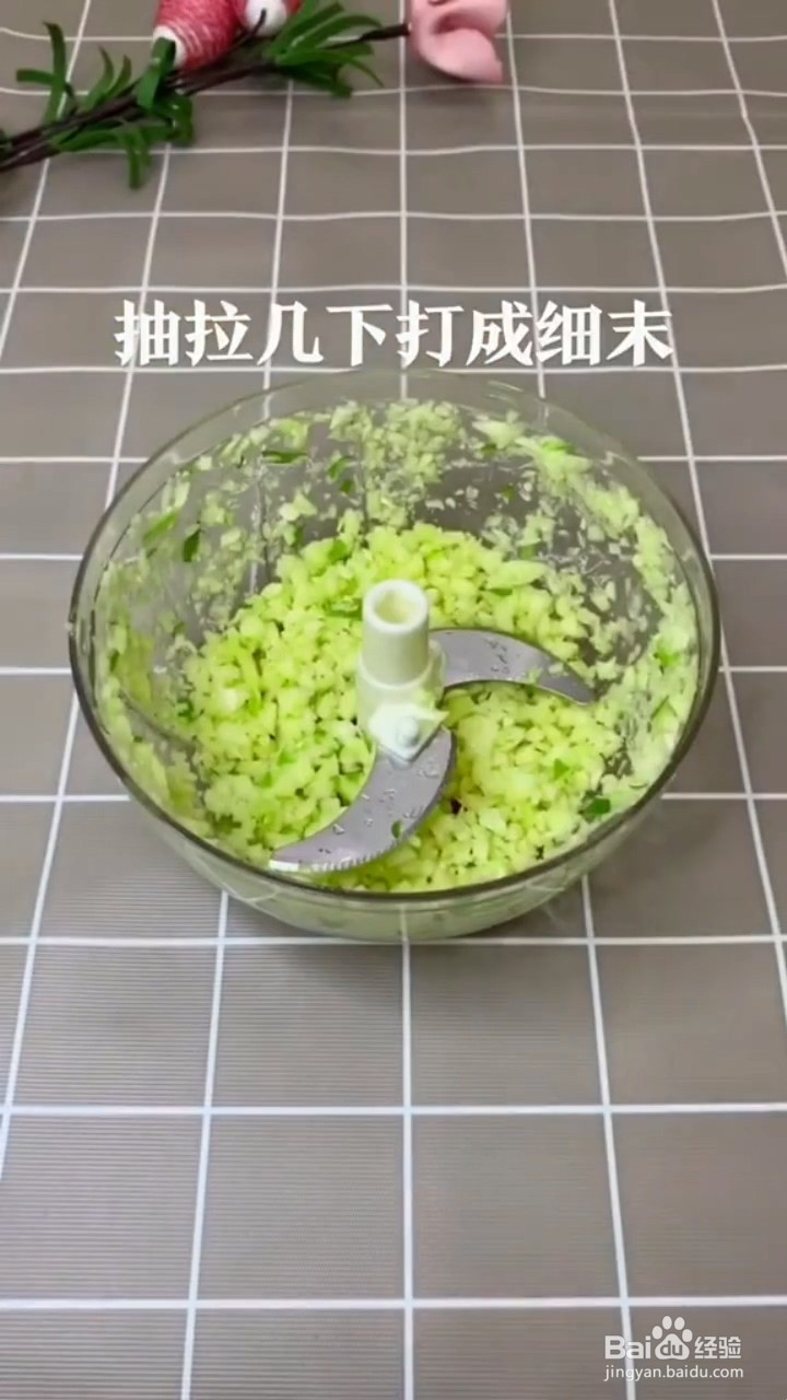 如何制作嫩滑爽口的油泼面